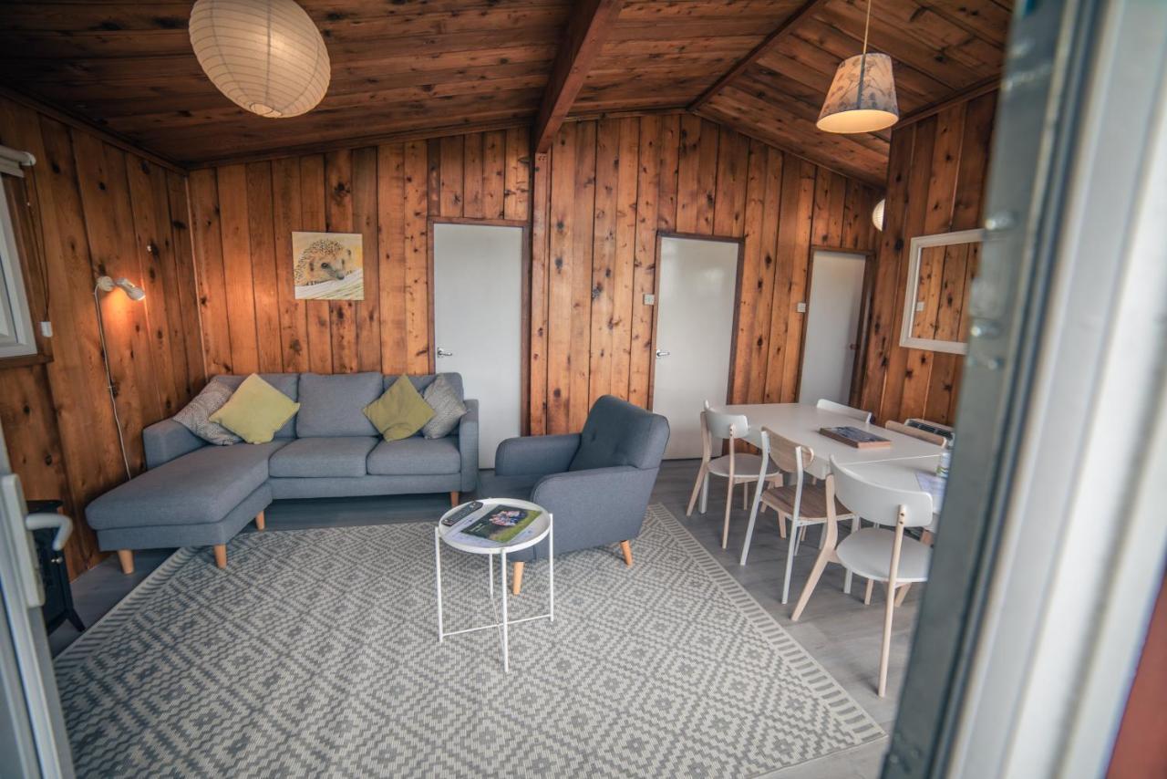 Timber Hill Self Catering Cedar Lodges Брод-Хейвен Экстерьер фото